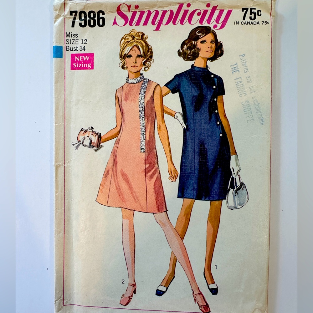 Simplicity 7986 vintage 60s sheath dress sewing pattern